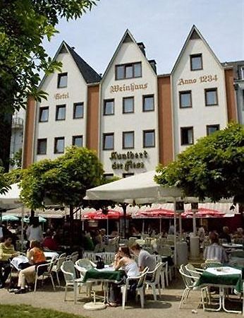 Hotel Kunibert Der Fiese Cologne Luaran gambar