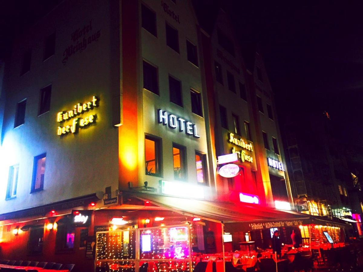 Hotel Kunibert Der Fiese Cologne Luaran gambar